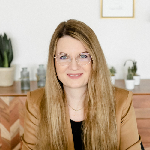 Caroline Hof